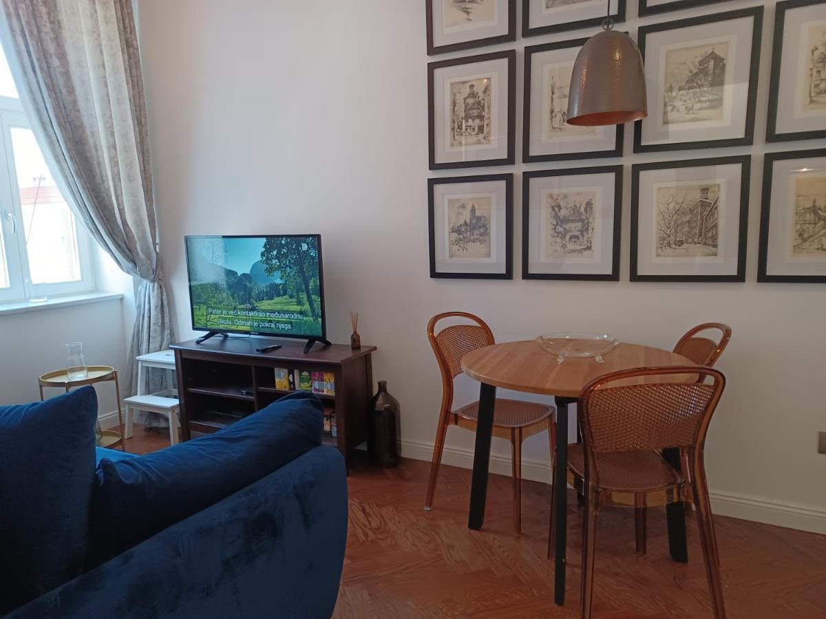 Apartment Rosetta ซาเกร็บ ภายนอก รูปภาพ
